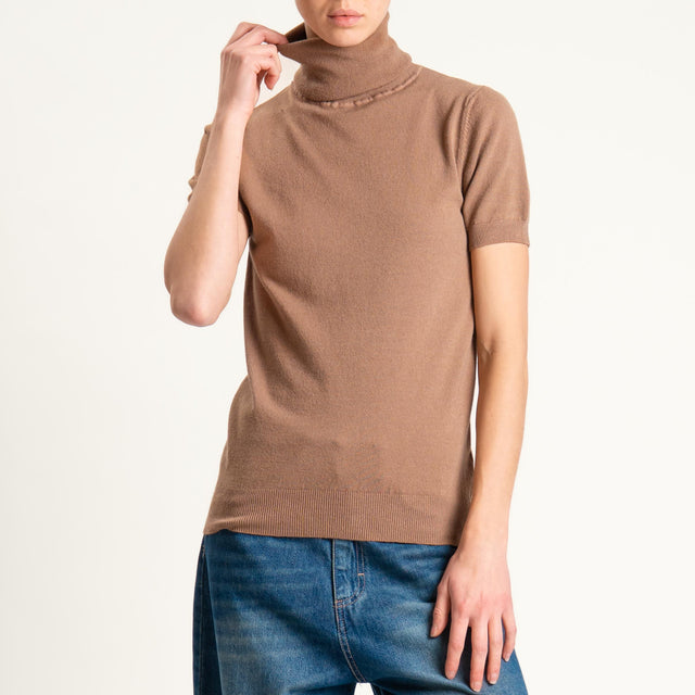 Zeroassoluto-Maglia collo alto mezza manica - camel