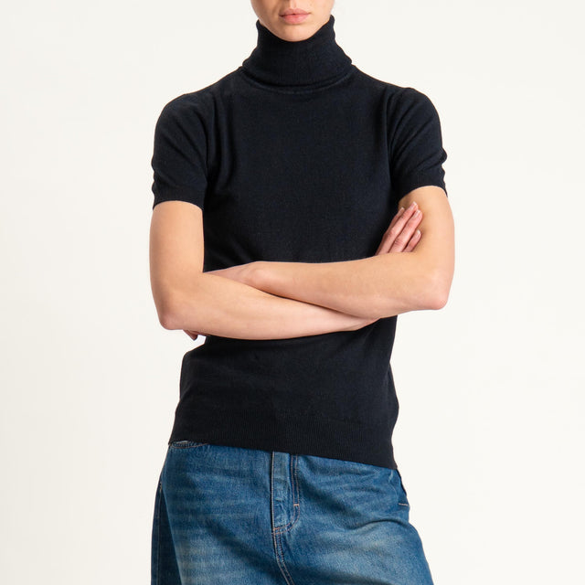 Zeroassoluto-Maglia collo alto mezza manica - nero