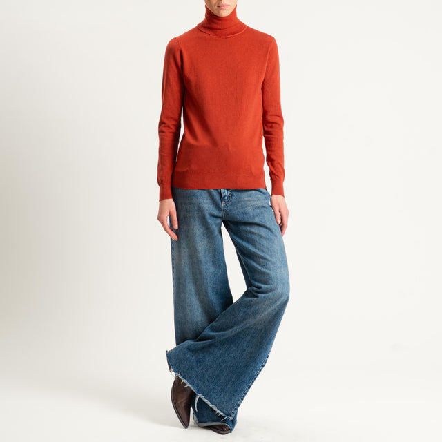 Zeroassoluto-Maglia collo alto - ruggine