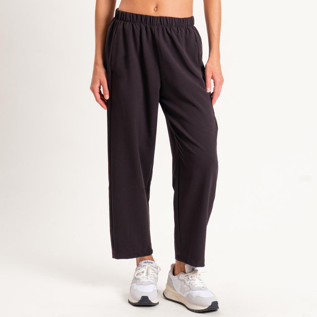 Zeroassoluto-Pantalone LIANA comfort elasticizzato - moro