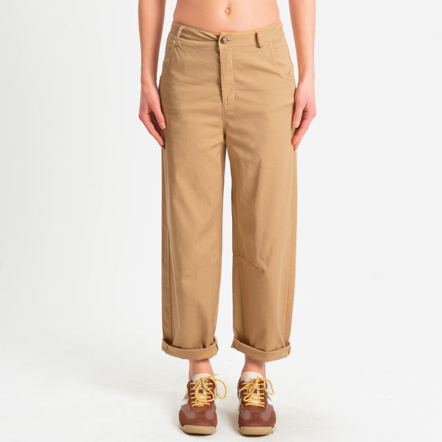 Zeroassoluto-Pantalone LIZ barrel cotone elasticizzato - miele