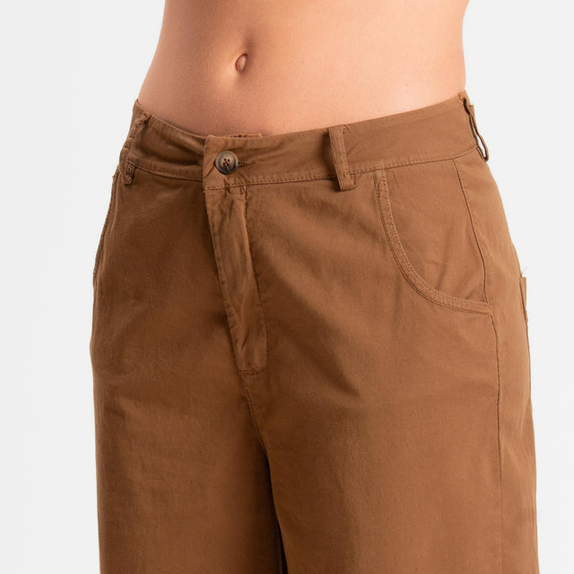 Zeroassoluto-Pantalone LIZ barrel cotone elasticizzato - sughero