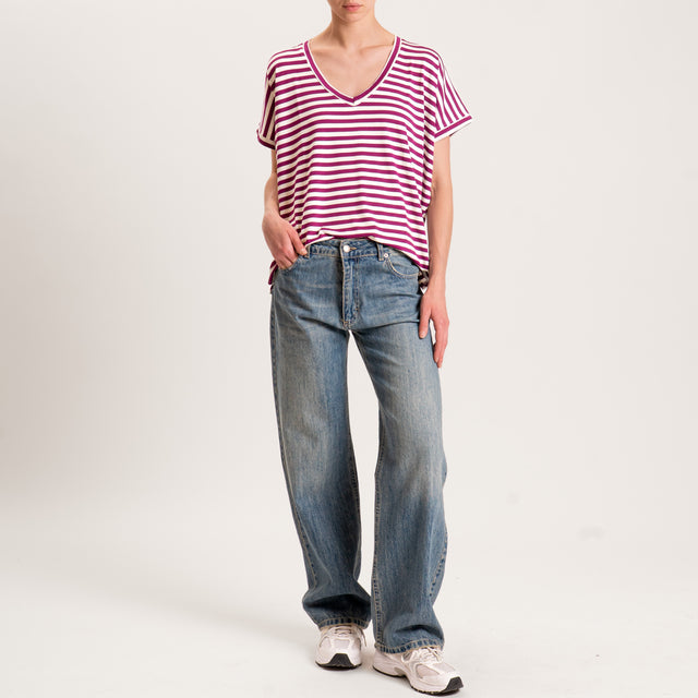 Zeroassoluto-T-shirt righe scollo a v in jersey - latte/magenta