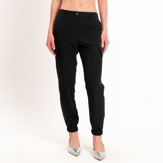 Zeroassoluto-Pantalone cargo elastico dietro tencel fibra naturale - nero