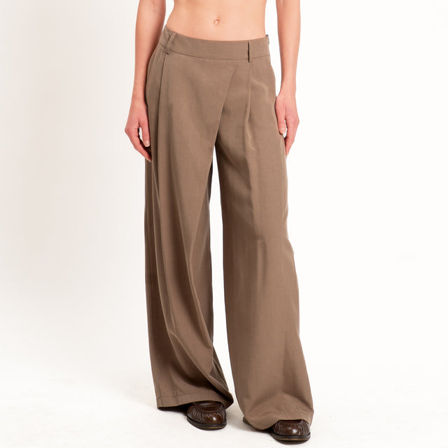 Zeroassoluto-Pantalone wide leg con pinces tencel fibra naturale - noce