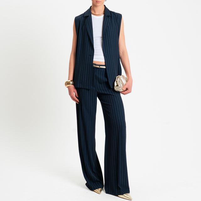 Zeroassoluto-Gilet tessuto fluido gessato con spacchi laterali - blu