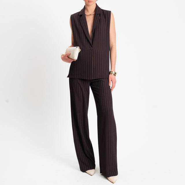 Zeroassoluto-Gilet tessuto fluido gessato con spacchi laterali - moro