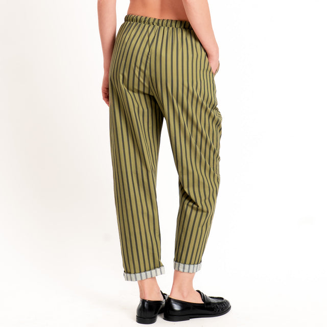 Zeroassoluto-Pantalone BAYA con elastico fantasia - righe olive/nero