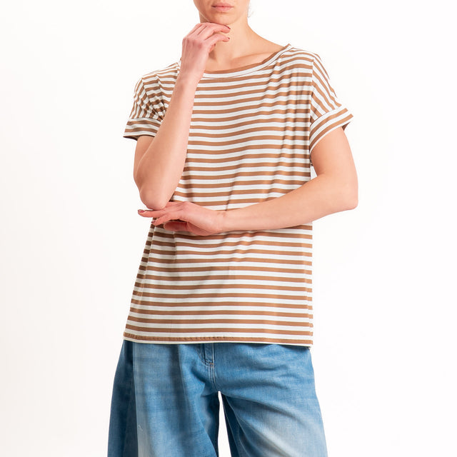 Zeroassoluto T-shirt a righe scatola in jersey - cuoio/latte