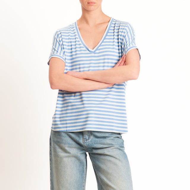 Zeroassoluto-T-shirt a righe scollo a v in jersey di viscosa elasticizzata - jeans/latte