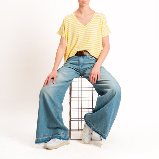 Zeroassoluto-T-shirt a righe scollo a v in jersey di viscosa elasticizzata - yellow/latte
