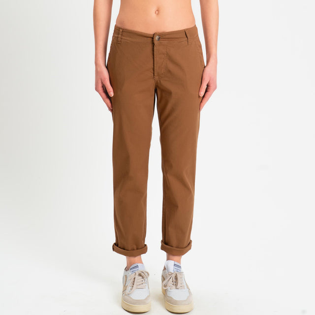 Zeroassoluto- Pantalone LOIS chino cotone elastici - sughero