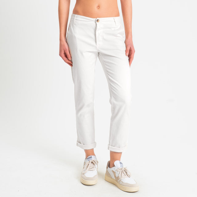 Zeroassoluto- Pantalone LOIS chino cotone elasticizzato - bianco