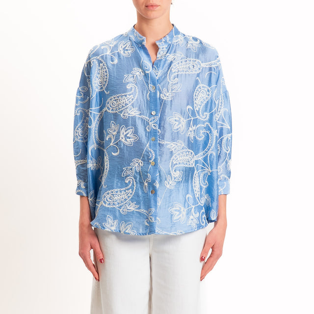 Zeroassoluto-Camicia MAIA mussola in lyocel - ricami azzurro/bianco