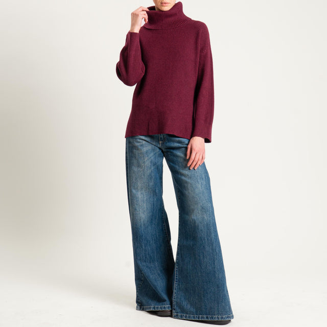 Zeroassoluto-Maglia collo alto spacchi laterali - Bordeaux