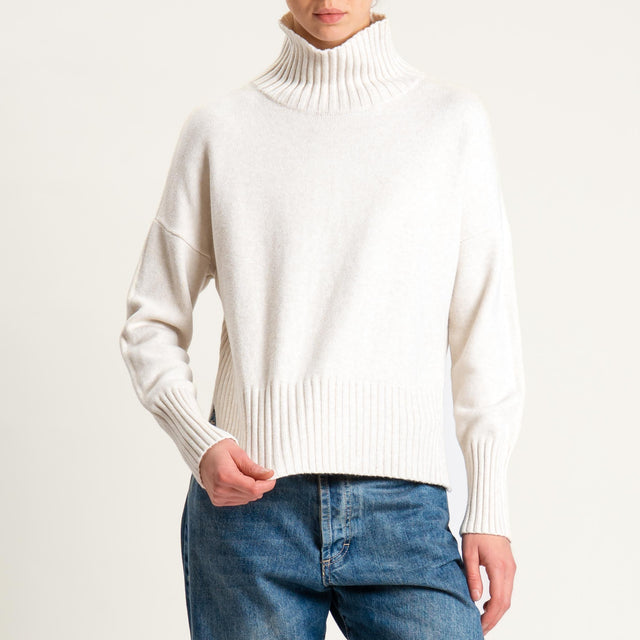 Zeroassoluto-Maglia collo montato bordi a coste - gesso