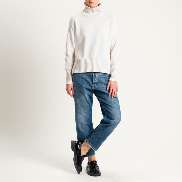 Zeroassoluto-Maglia collo montato bordi a coste - gesso