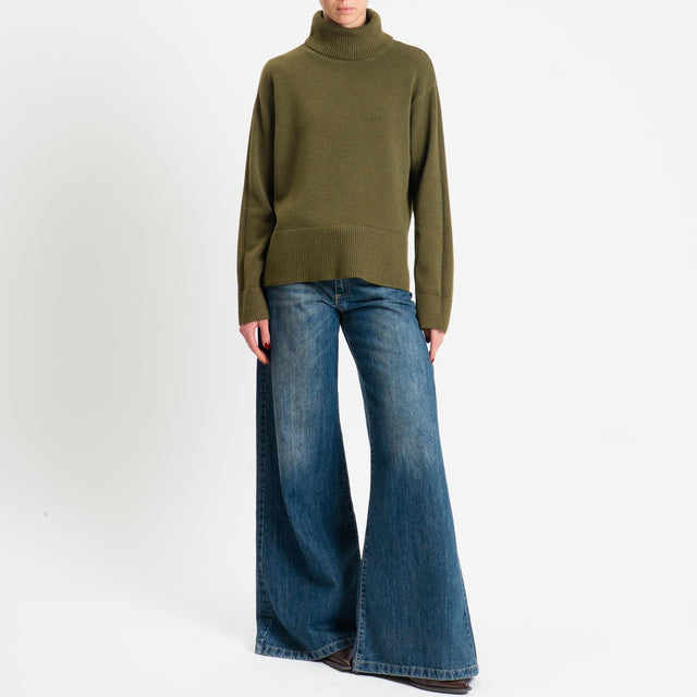 Zeroassoluto-Maglia scatola collo ad anello fondo cannolé - olio