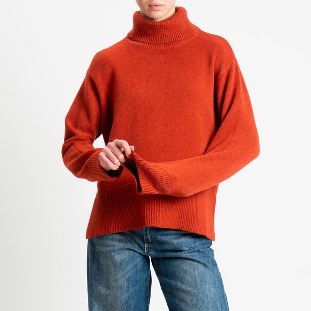 Zeroassoluto-Maglia scatola collo ad anello fondo cannolé  - ruggine