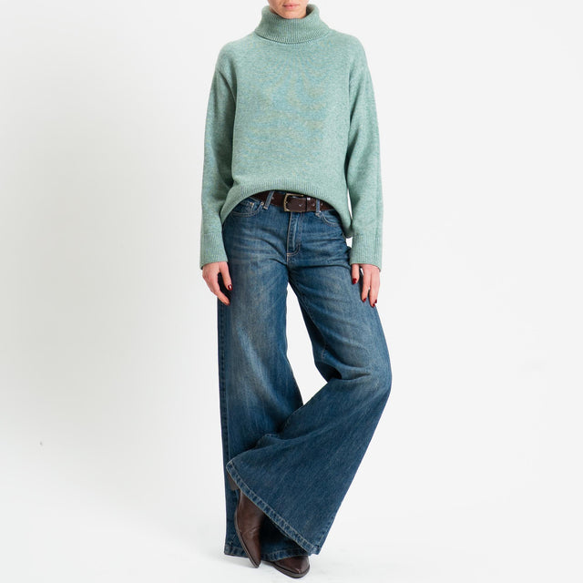 Zeroassoluto-Maglia scatola collo ad anello fondo cannolé - salvia