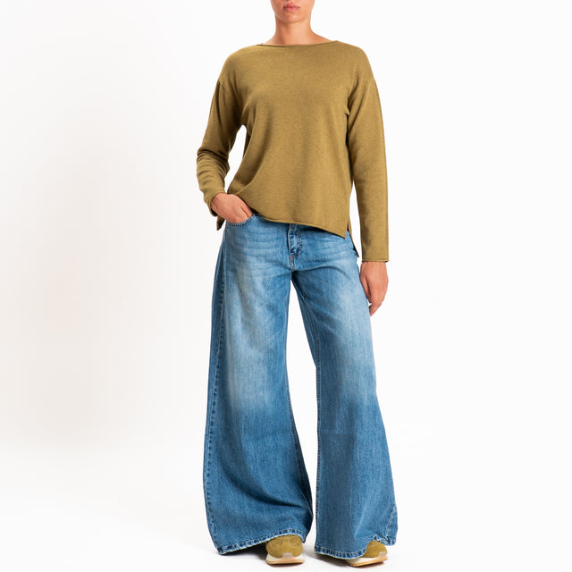 Zeroassoluto-Maglia girocollo spacchi laterali - olio